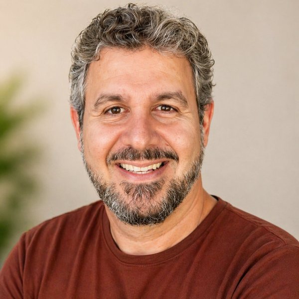 Juan Martínez Ortega, fundador de PuedoComprarCasaEnUSA.com